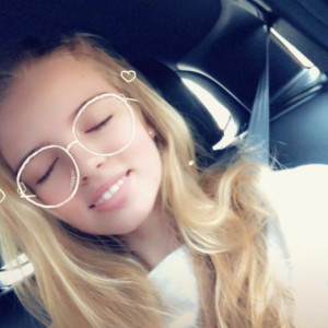 AynslieK