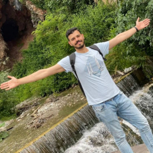 yousef90